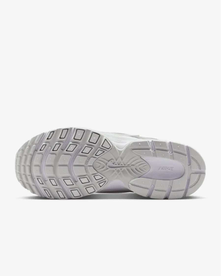 Кросівки Nike V5 RNR HQ7901-112