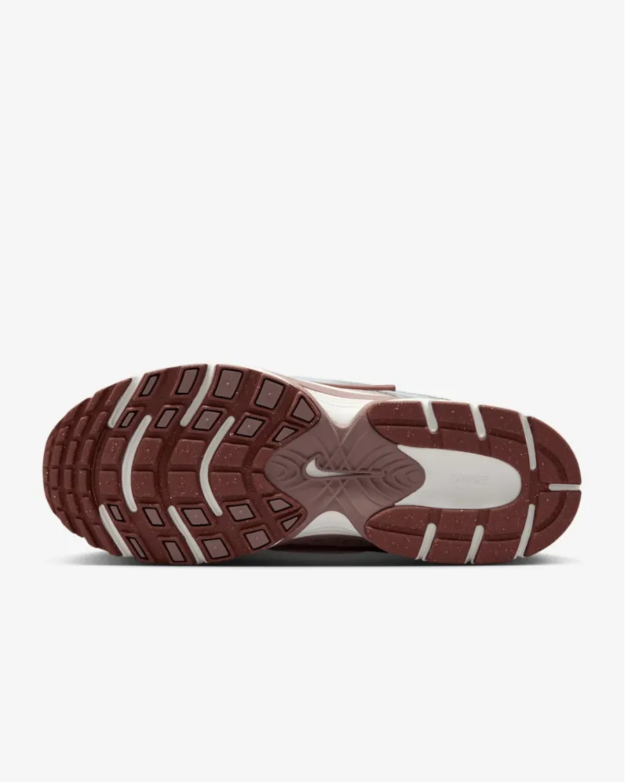 Кросівки Nike V5 RNR HQ7901-200