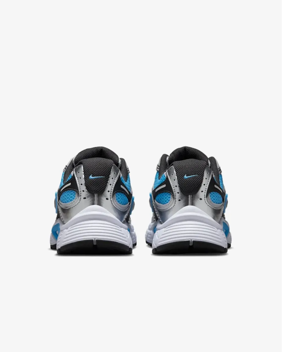 Кросівки Nike V5 RNR HQ7901-400