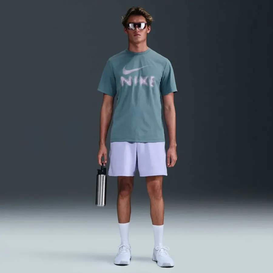 Футболка Nike Hyverse Dri-FIT UV Short-Sleeve HQ7987-006