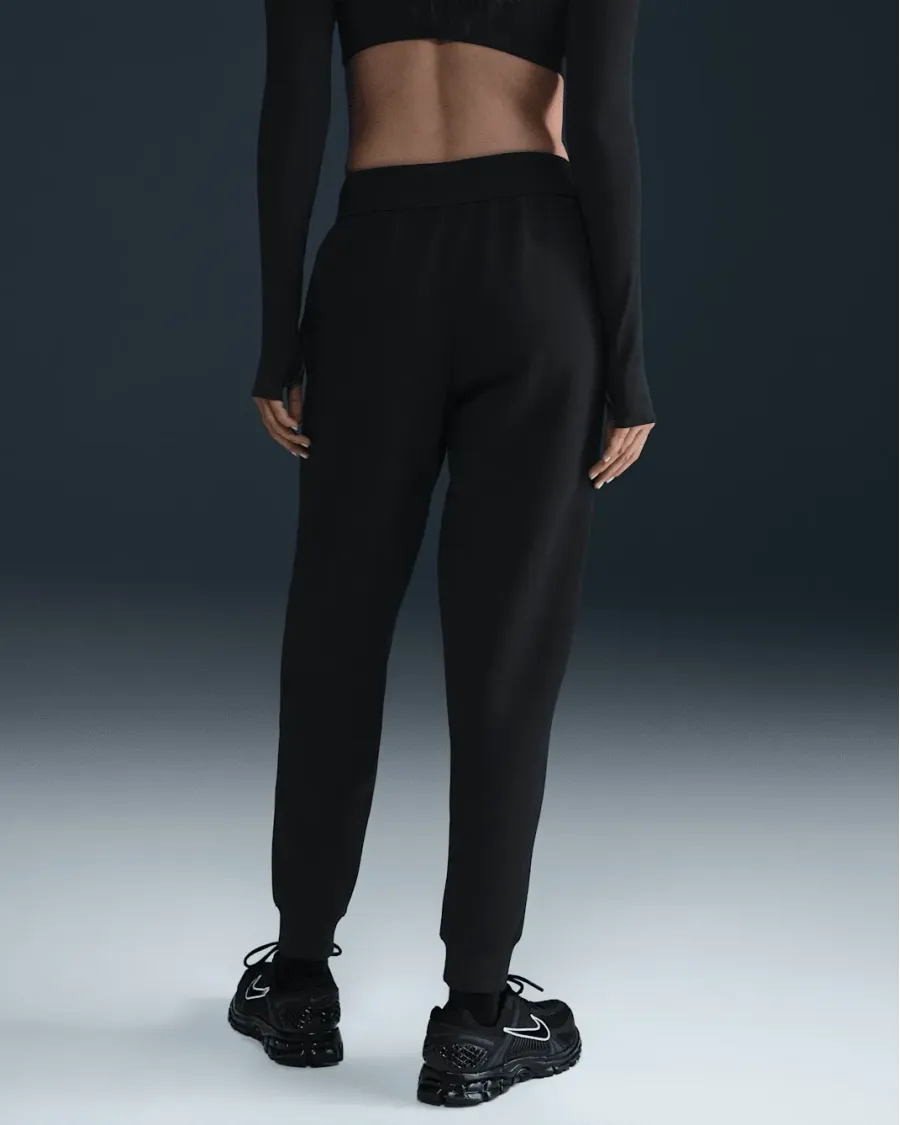 Штани Nike 24.7 Jogger HQ8184-010