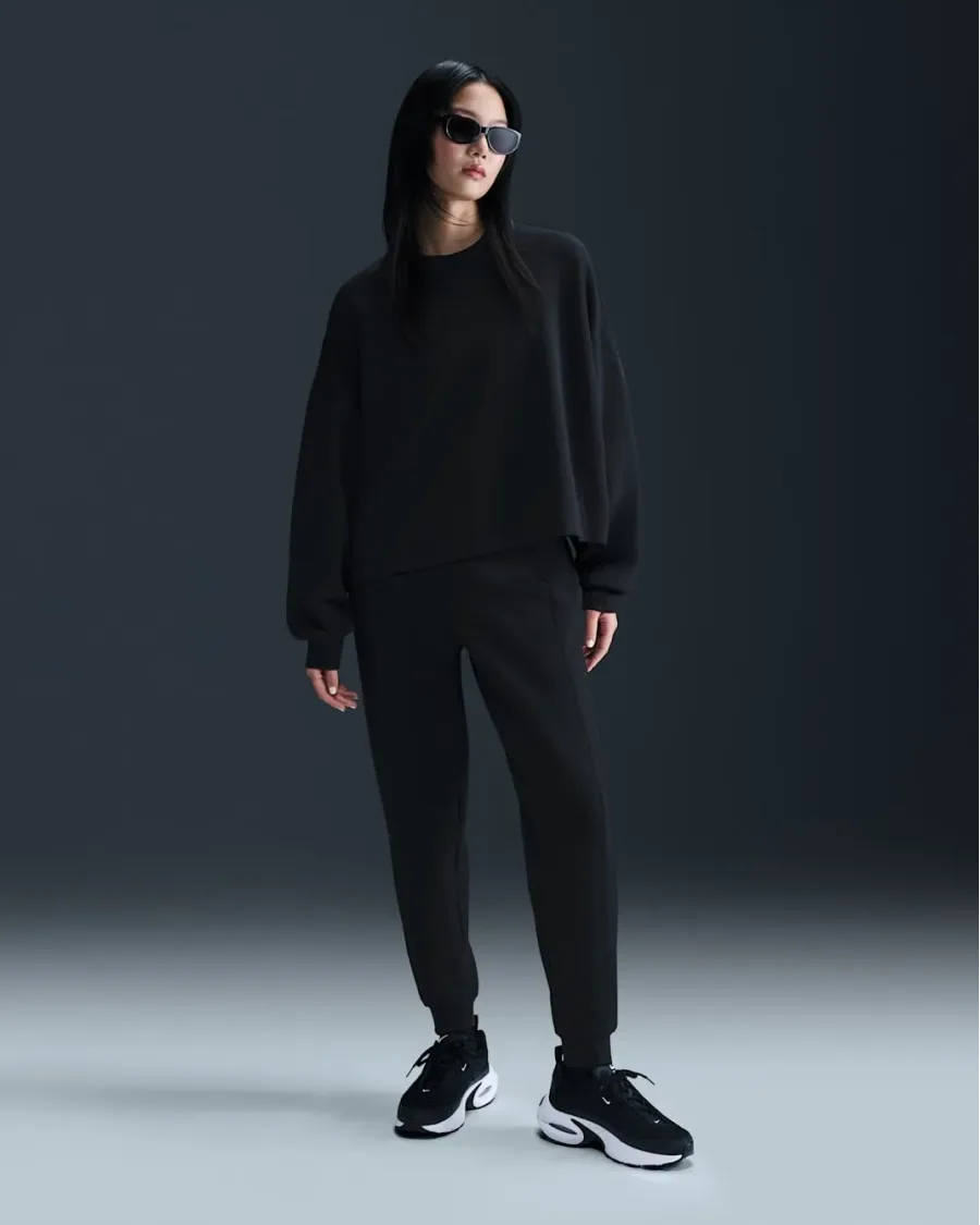 Кофта Nike 24.7 ImpossiblySoft Dri-FIT Oversized Crew-Neck Top HQ8193-010