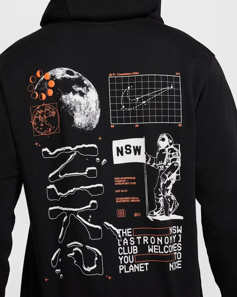 Худі Nike Club Fleece PO Moon GFX HQ8594-010