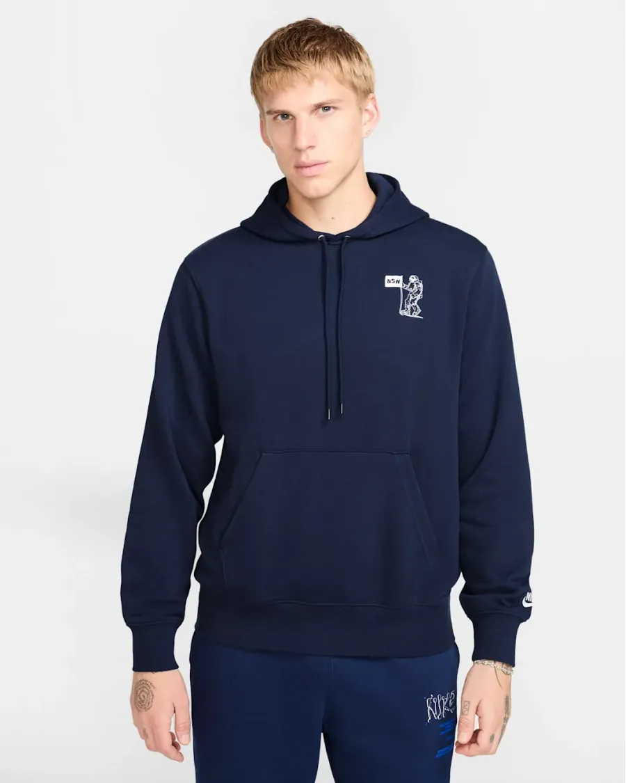 Худі Nike Club Fleece PO Moon GFX HQ8594-451