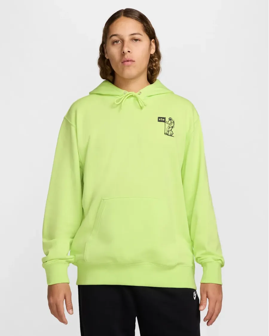 Худі Nike Club Fleece PO Moon GFX HQ8594-736