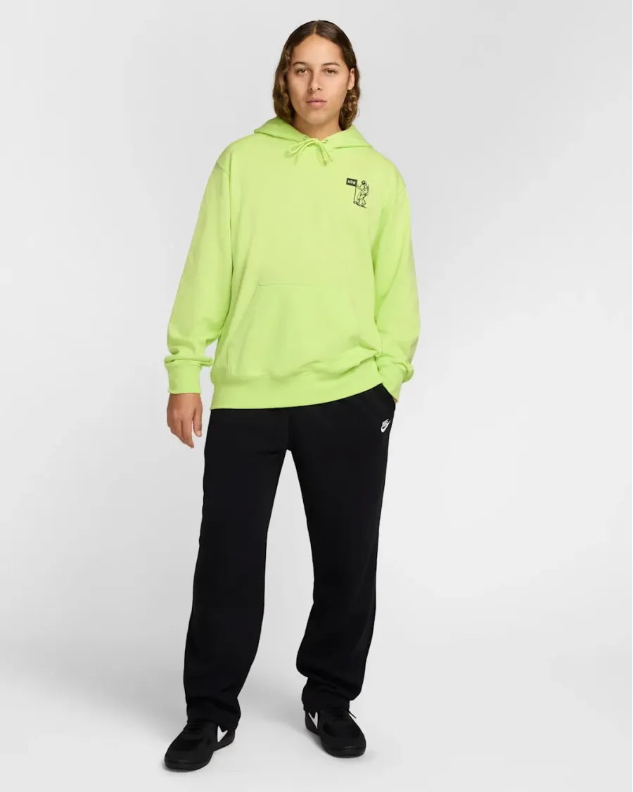 Худі Nike Club Fleece PO Moon GFX HQ8594-736