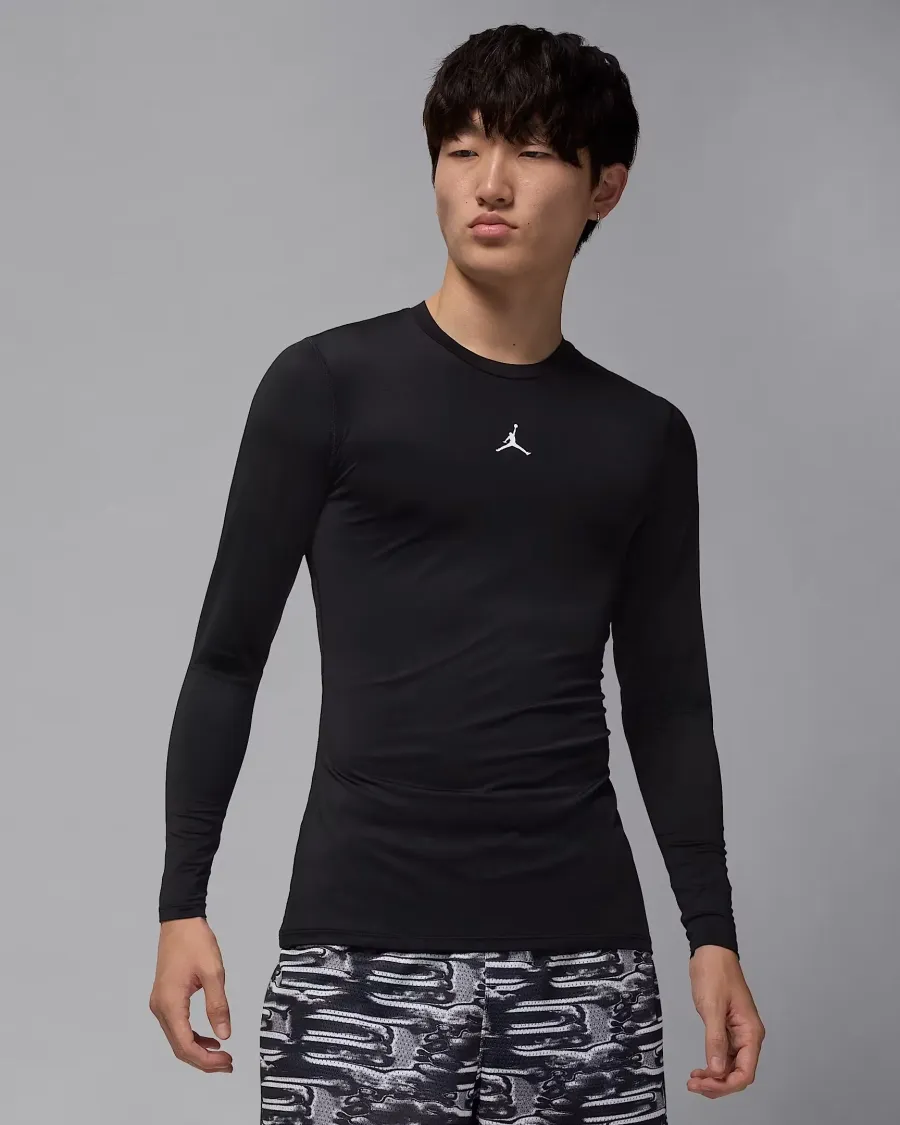 Термофутболка Nike Air Jordan Sport Dri‑FIT HQ8683-010
