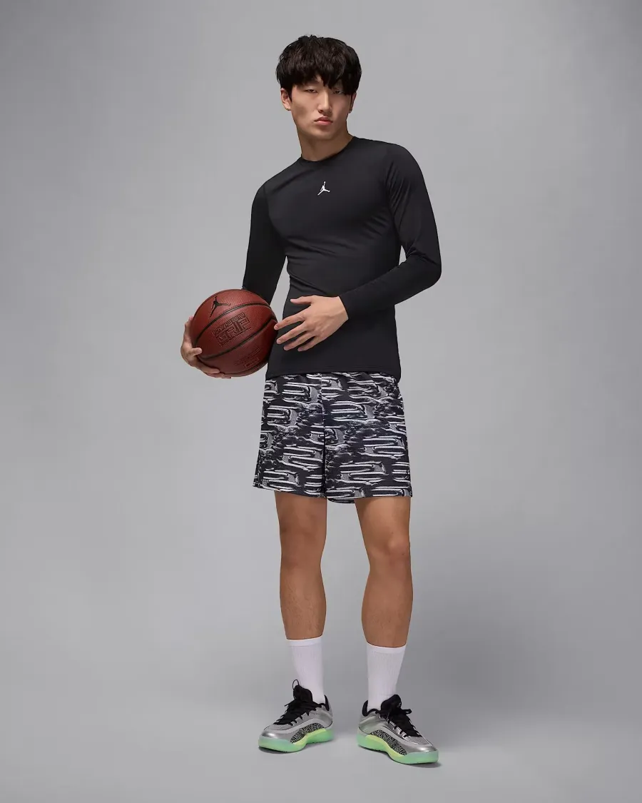 Термофутболка Nike Air Jordan Sport Dri‑FIT HQ8683-010