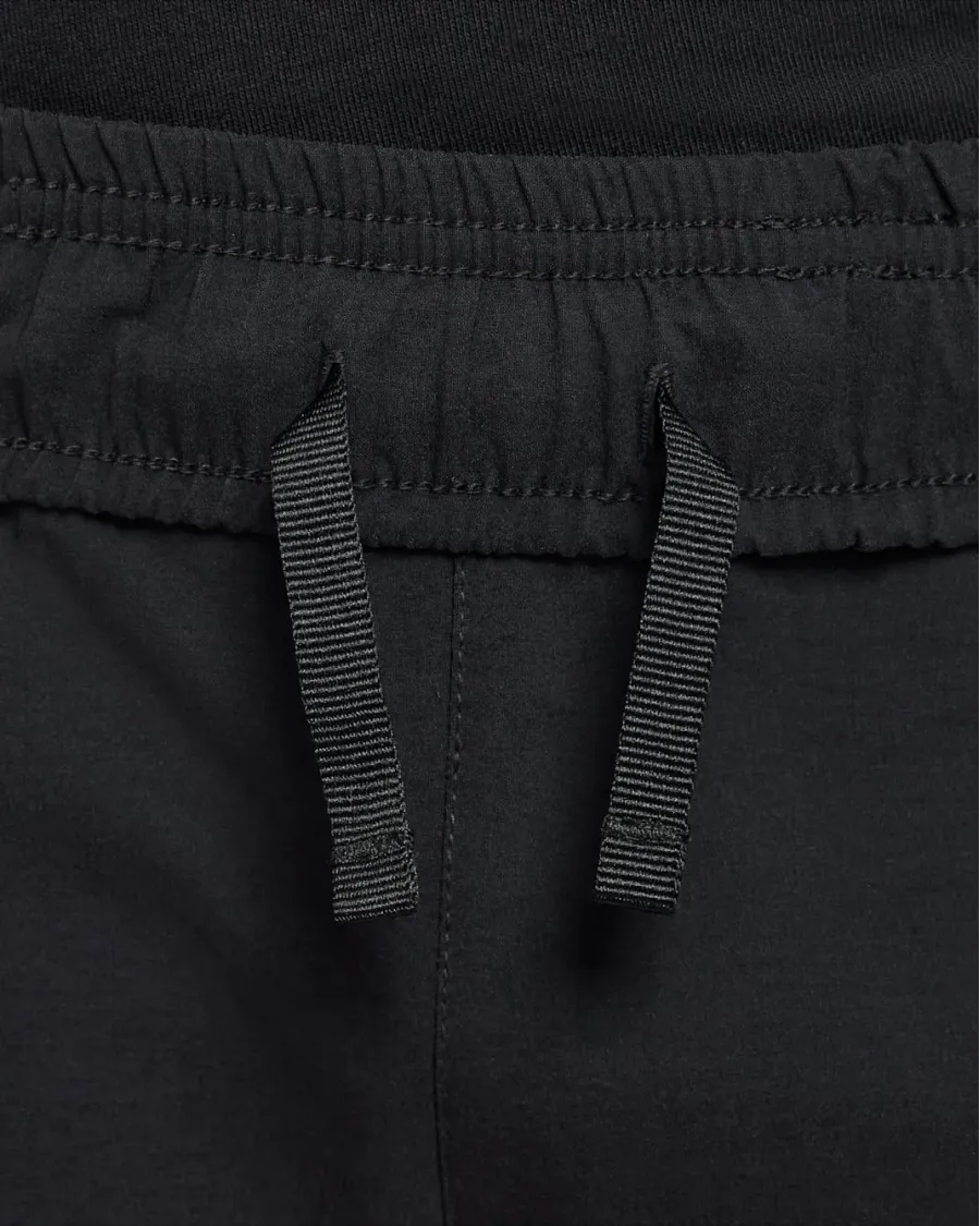 Костюм Nike Tech Woven HQ8911-010_HQ8921-010