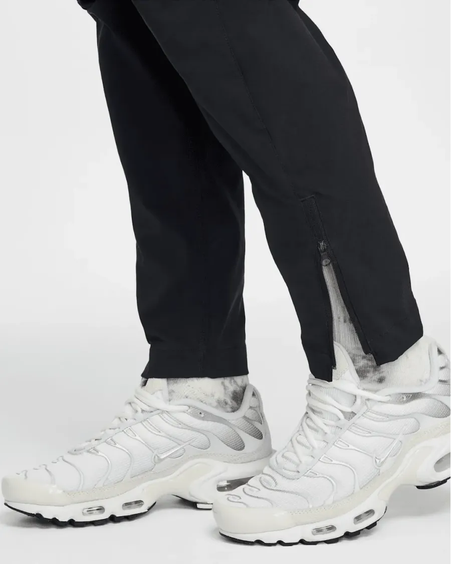 Костюм Nike Tech Woven HQ8911-010_HQ8921-010