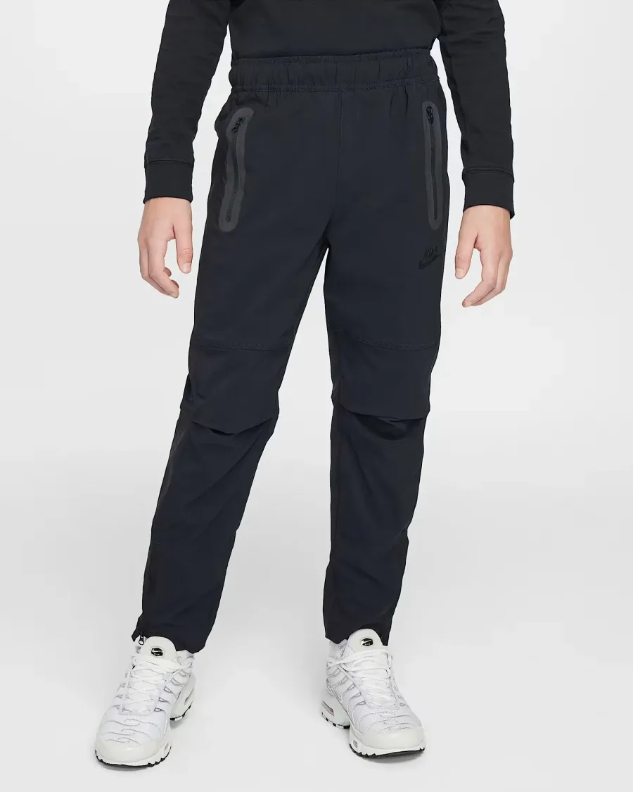 Штани Nike Tech Woven HQ8921-010
