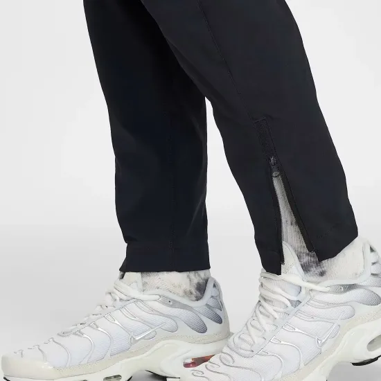 Штани Nike Tech Woven HQ8921-010