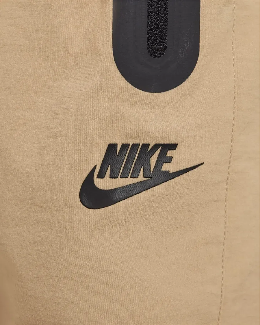 Штани Nike Tech Woven HQ8921-297