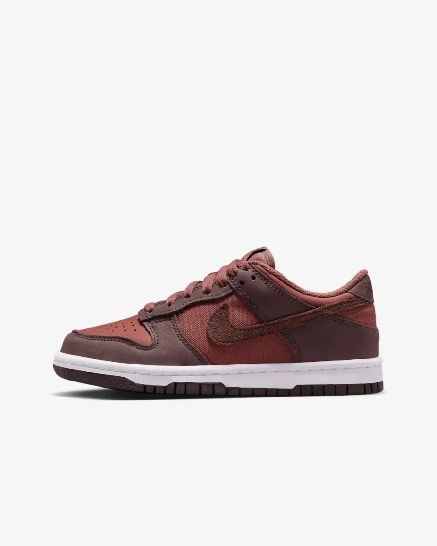 Кросівки Nike Dunk Low SE HQ9293-200