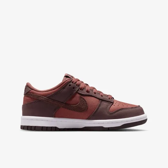 Кросівки Nike Dunk Low SE HQ9293-200