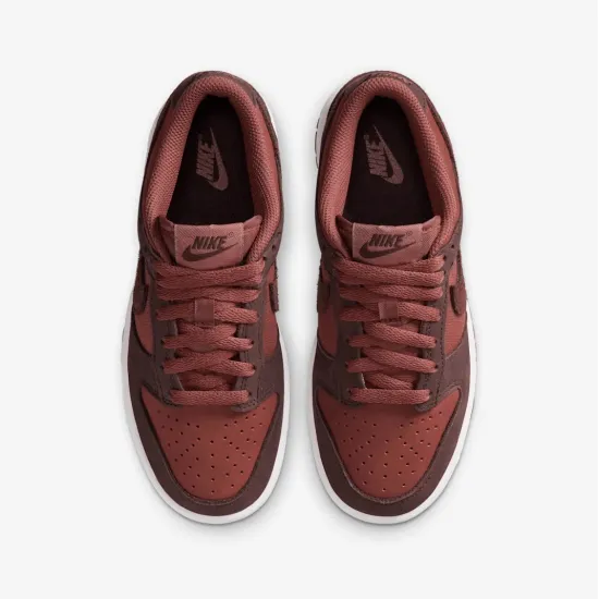 Кросівки Nike Dunk Low SE HQ9293-200