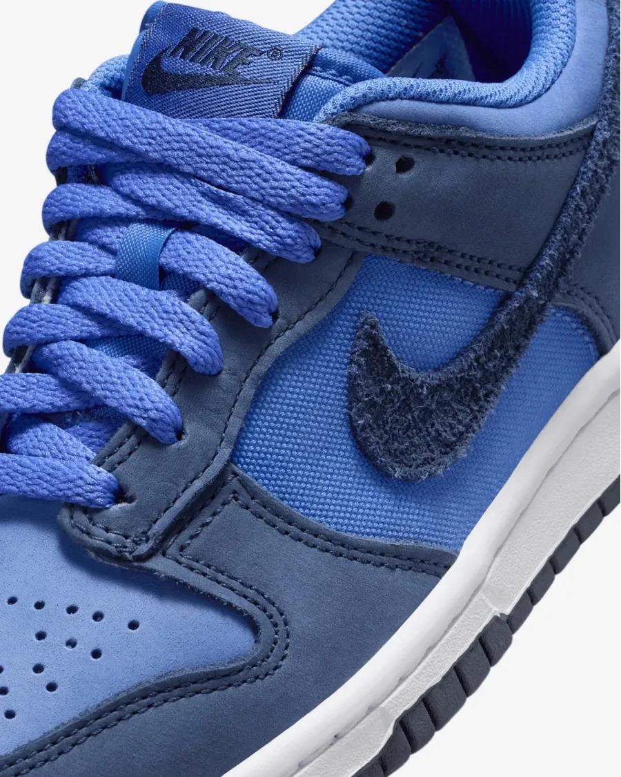 Кросівки Nike Dunk Low SE HQ9293-400