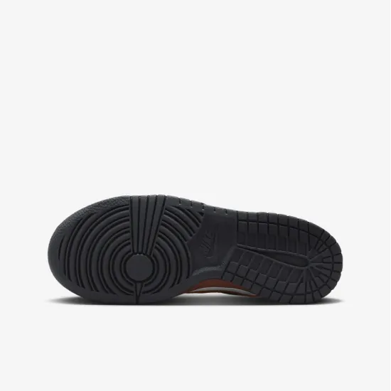 Кросівки Nike Dunk Low SE HQ9294-100