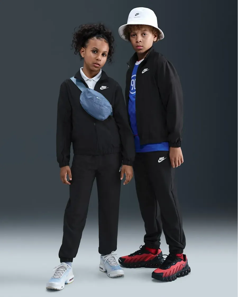 Костюм Nike Sportswear Woven Tracksuit HQ9314-011