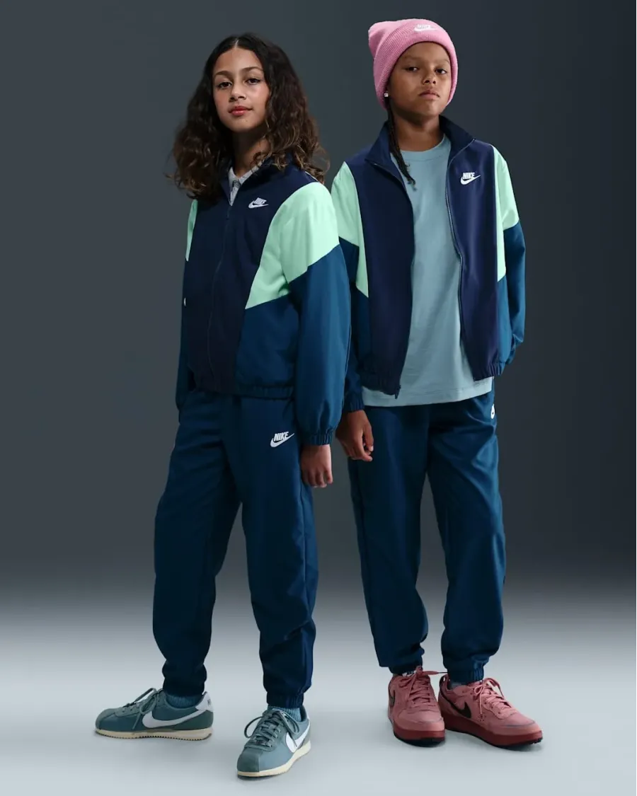 Костюм Nike Sportswear Woven Tracksuit HQ9314-415