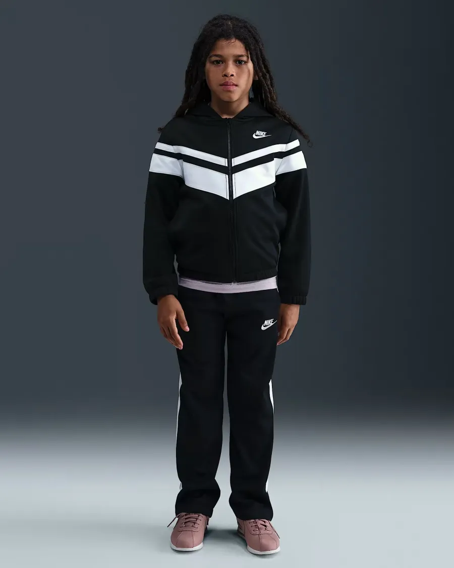 Спортивний костюм Nike Sportswear HQ9316-010