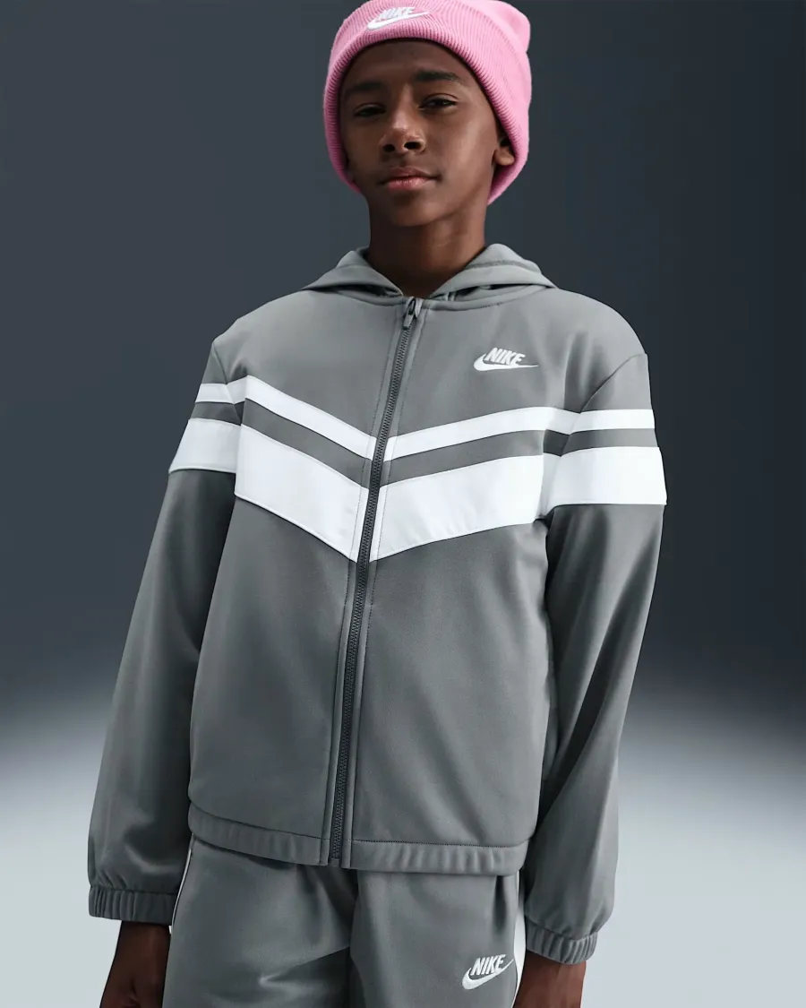 Спортивний костюм Nike Sportswear HQ9316-084