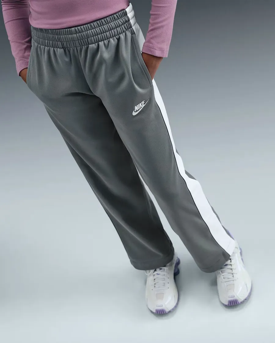 Спортивний костюм Nike Sportswear HQ9316-084