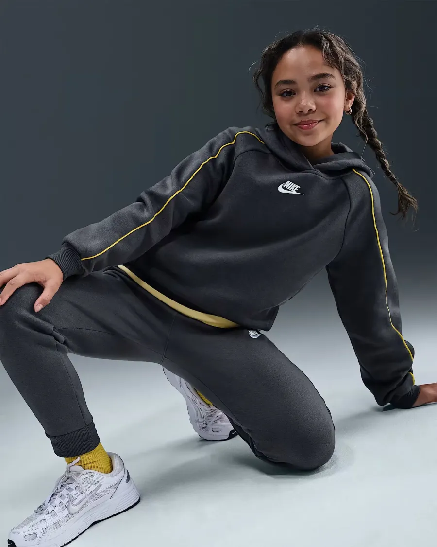 Спортивний костюм Nike Sportswear Club Fleece Tracksuit HQ9318-060