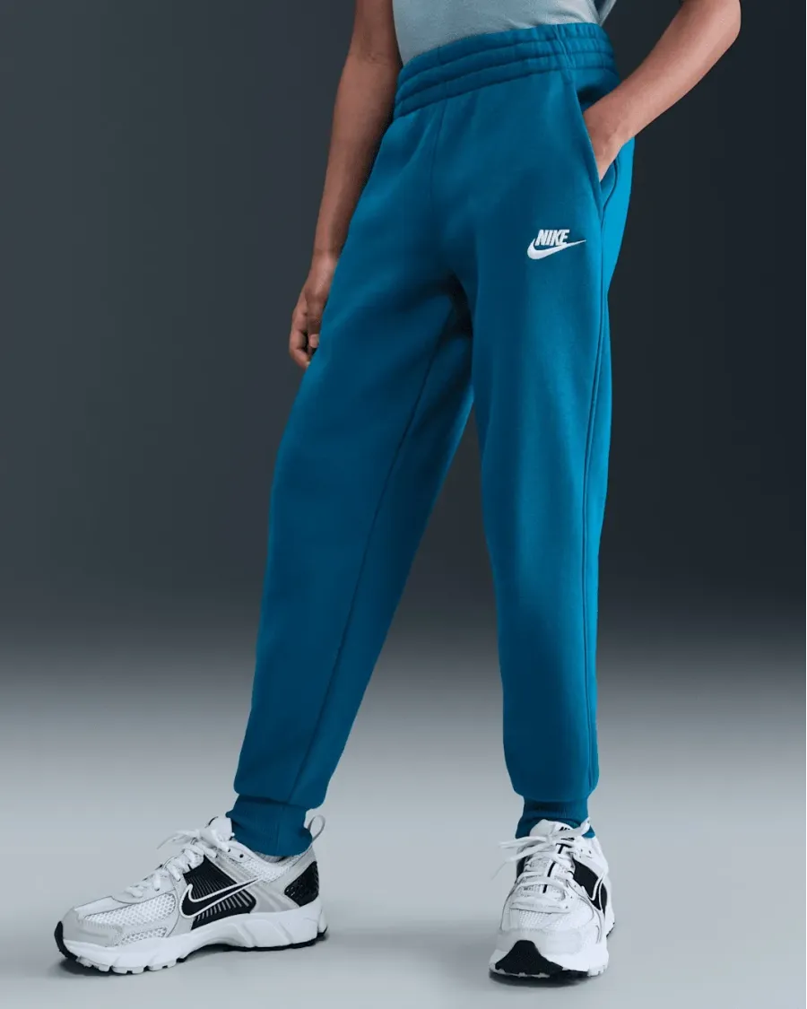 Спортивний костюм Nike Sportswear Club Fleece Tracksuit HQ9318-301
