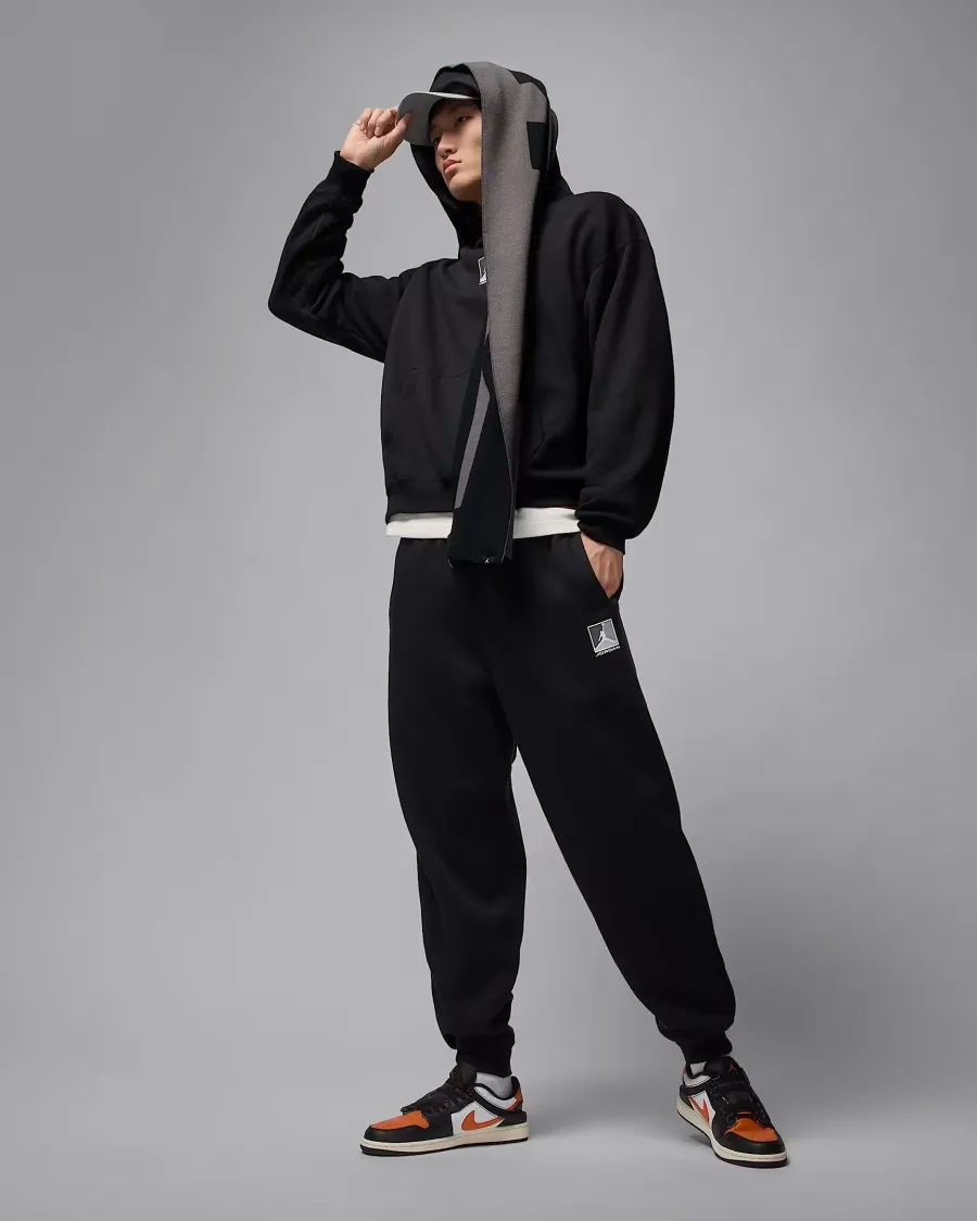 Штани Nike Air Jordan Brooklyn Fleece HV0546-010