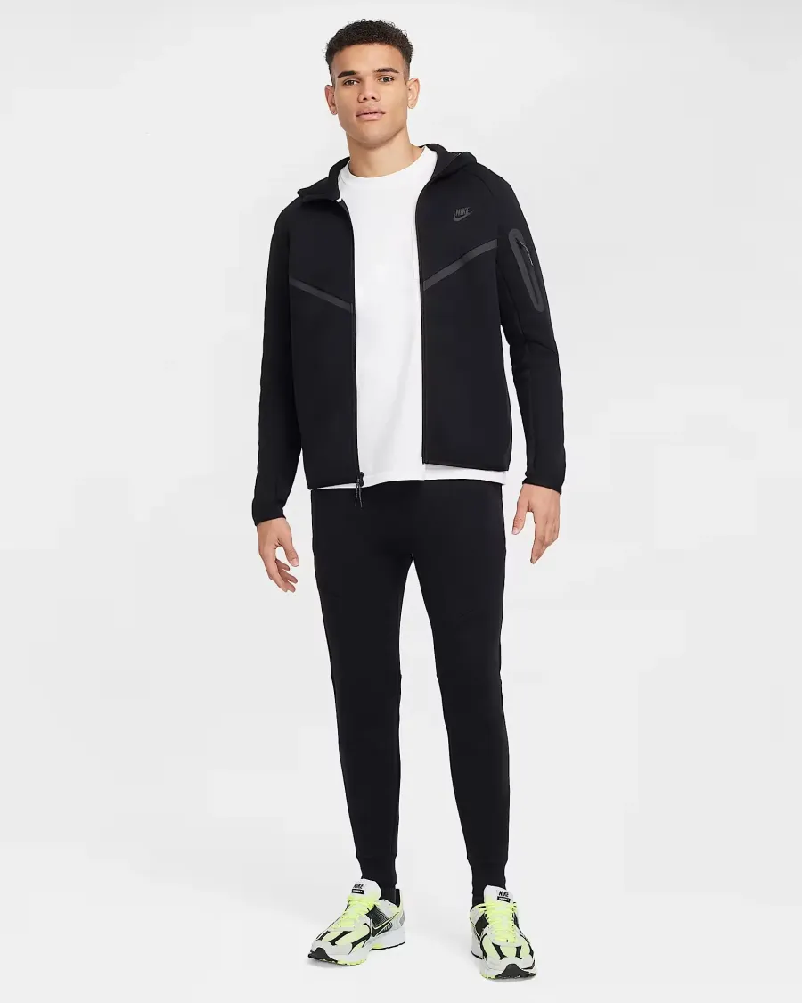 Кофта Nike Tech Full-Zip Windrunner HV0949-010