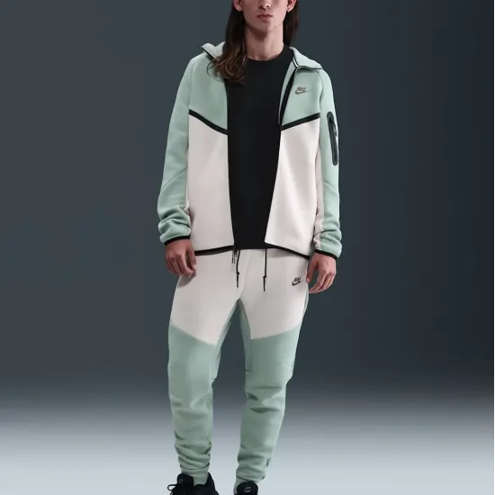 Кофта Nike Tech Full-Zip Windrunner HV0949-020