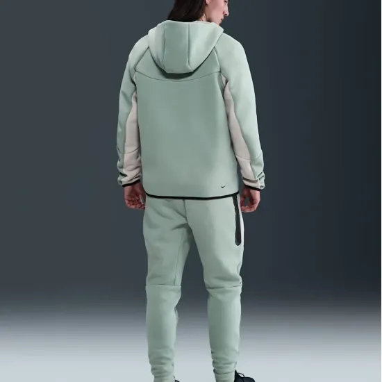 Кофта Nike Tech Full-Zip Windrunner HV0949-020