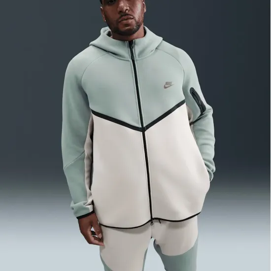 Кофта Nike Tech Full-Zip Windrunner HV0949-020