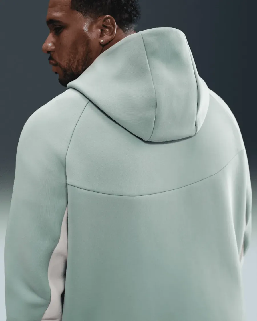 Кофта Nike Tech Full-Zip Windrunner HV0949-020