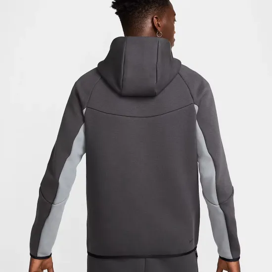 Кофта Nike Tech Full-Zip Windrunner HV0949-061