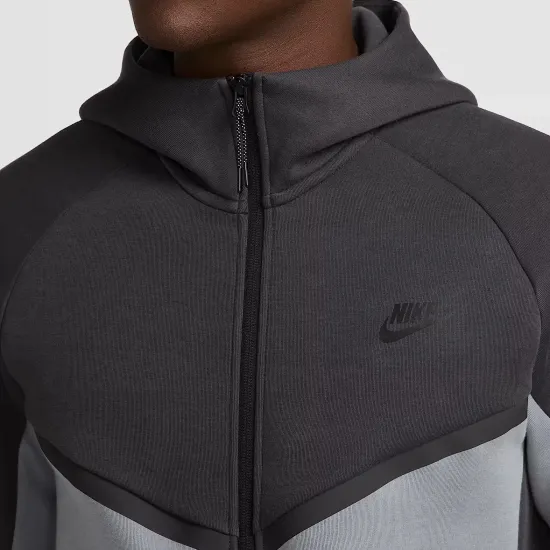 Кофта Nike Tech Full-Zip Windrunner HV0949-061