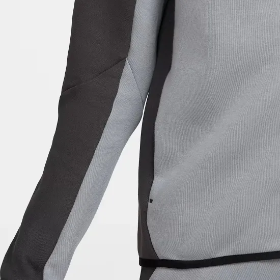 Кофта Nike Tech Full-Zip Windrunner HV0949-061