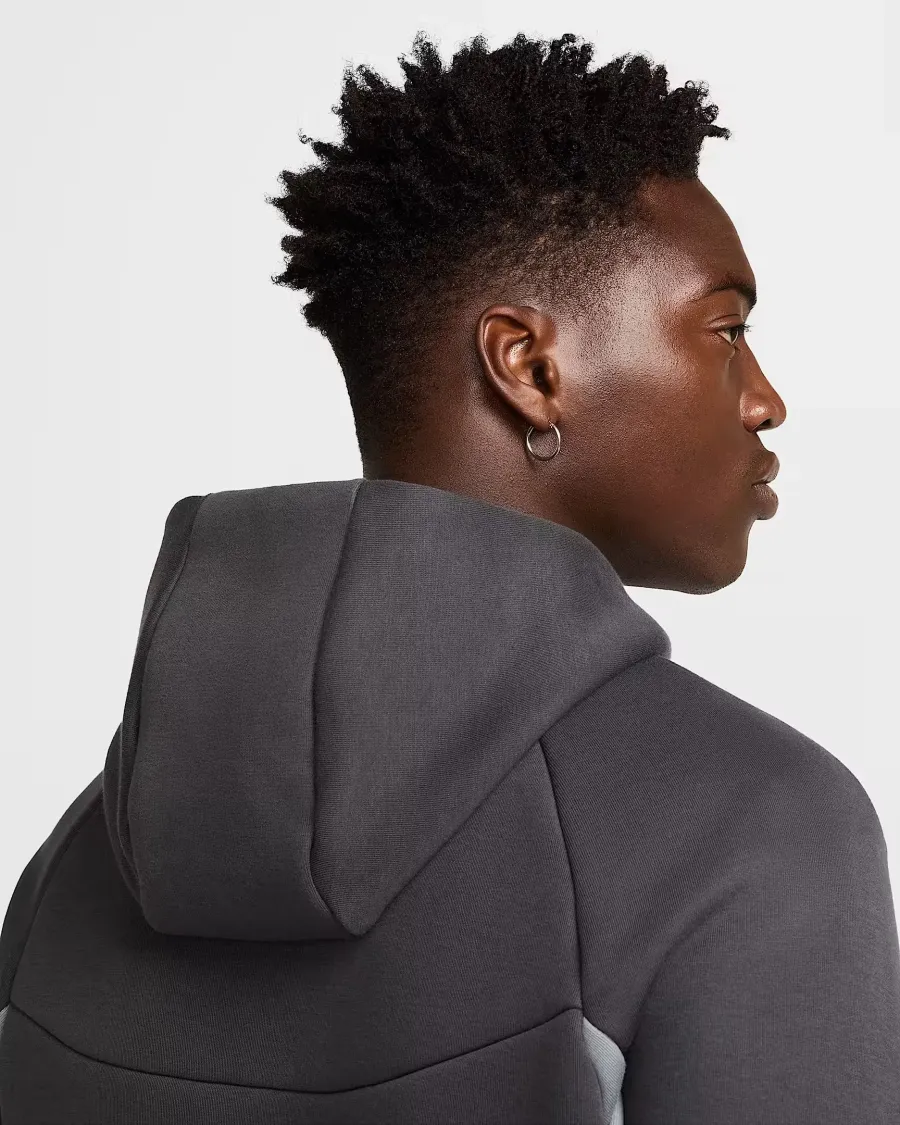 Кофта Nike Tech Full-Zip Windrunner HV0949-061