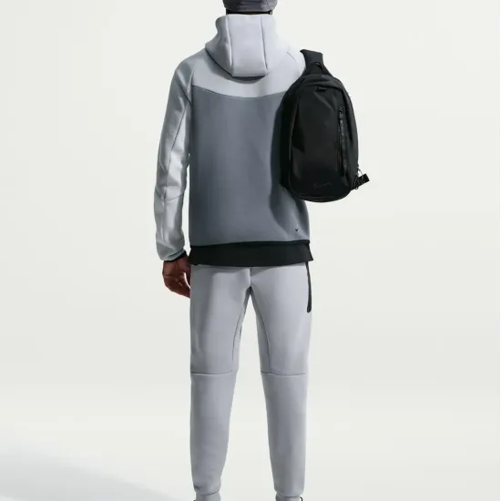 Кофта Nike Tech Full-Zip Windrunner HV0949-077