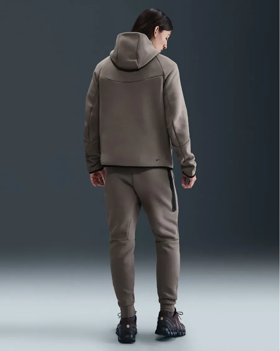 Кофта Nike Tech Full-Zip Windrunner HV0949-289