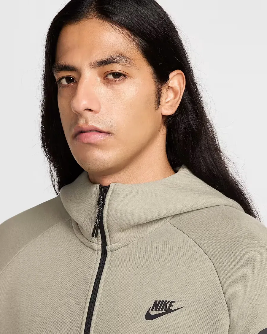 Кофта Nike Tech Full-Zip Windrunner HV0949-320