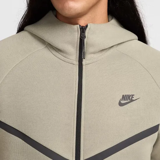 Кофта Nike Tech Full-Zip Windrunner HV0949-320