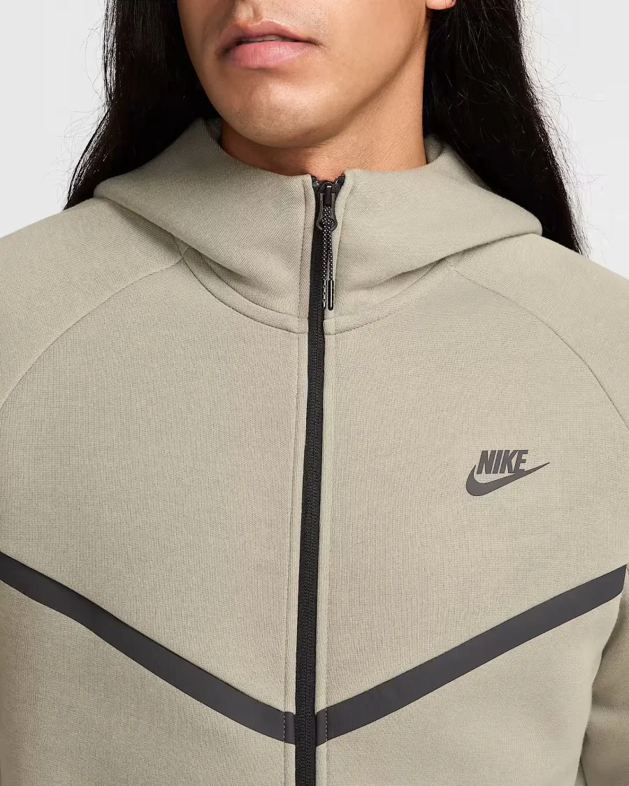 Кофта Nike Tech Full-Zip Windrunner HV0949-320