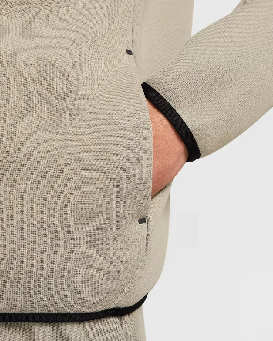 Кофта Nike Tech Full-Zip Windrunner HV0949-320
