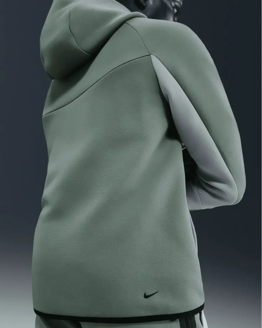 Кофта Nike Tech Full-Zip Windrunner HV0949-365