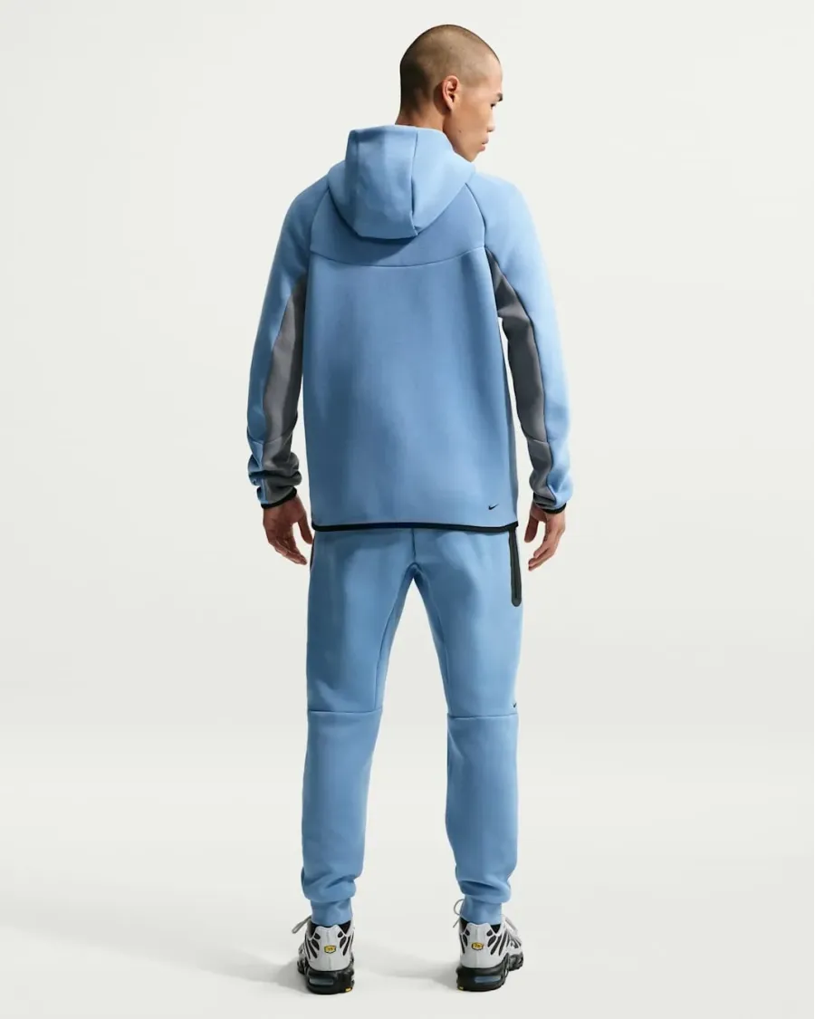Кофта Nike Tech Full-Zip Windrunner HV0949-486