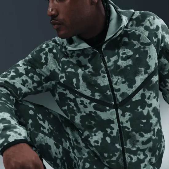 Толстовка Nike Tech Fleece Windrunner HV0955-017