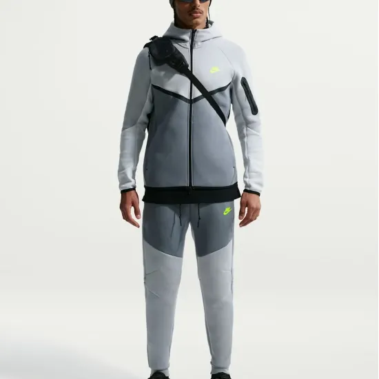 Спортивні штани Nike Sportswear Tech Fleece HV0959-077
