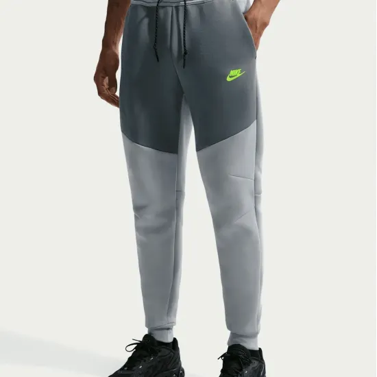 Спортивні штани Nike Sportswear Tech Fleece HV0959-077